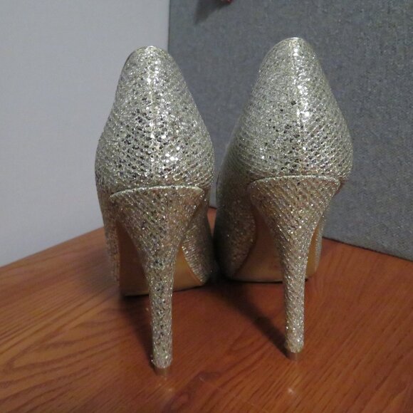 Aldo  - Silver Sparkle Heels Size 8 - Picture 4 of 6